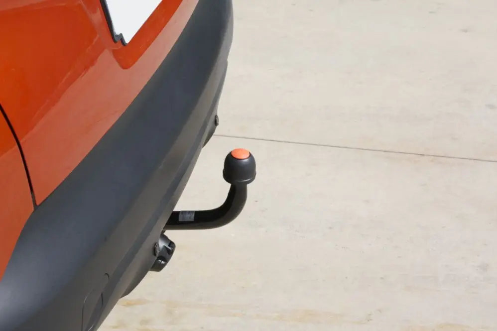 E5234AA-01 Enganche fijo para RENAULT CAPTUR.webp