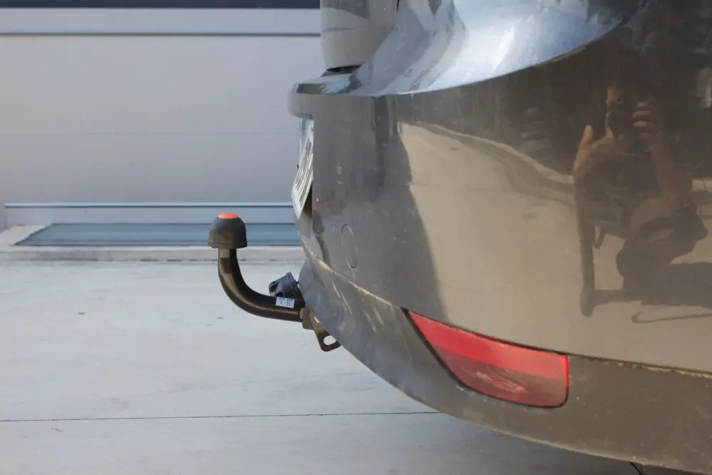 E5215CA-01 Enganche fijo para RENAULT LAGUNA (5).webp