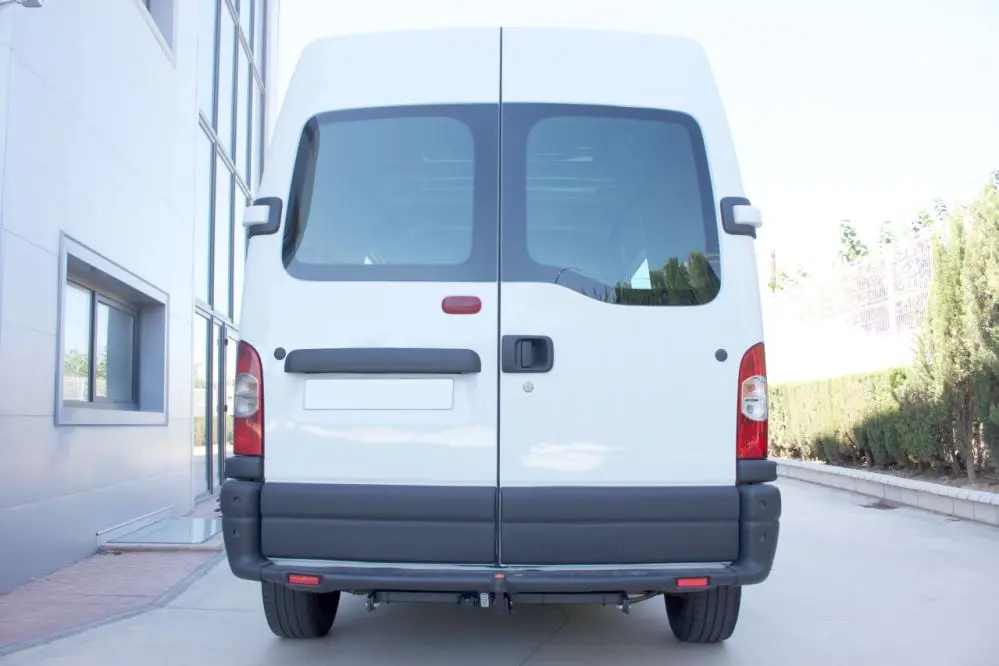 E4516AA-03 Enganche fijo para RENAULT MASTER.webp