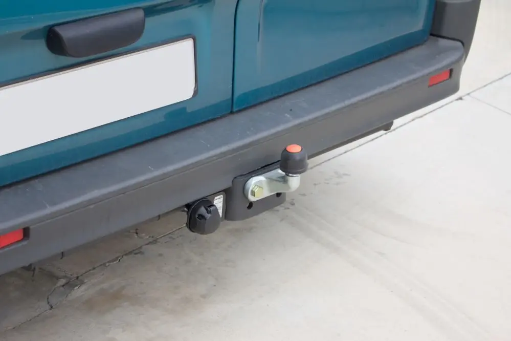 E4518BC-06 Enganche bola placa para RENAULT  TRAFIC.webp