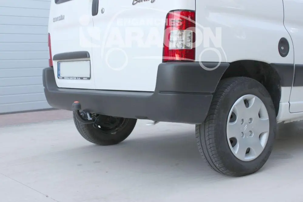 E1212AA-01 Enganche fijo para CITROEN BERLINGO (6).webp