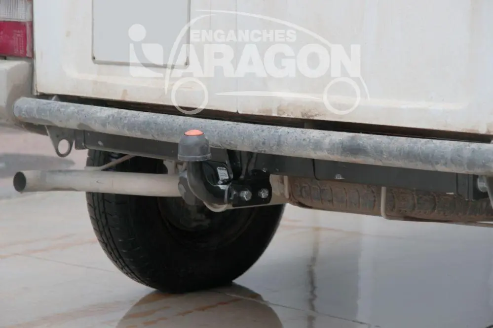 E1202AA-01 Enganche fijo para CITROEN C15 (6).webp