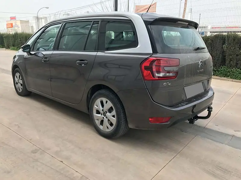 E1220BA-01 Enganche para Citroen C4 Grand Picasso 2017.webp