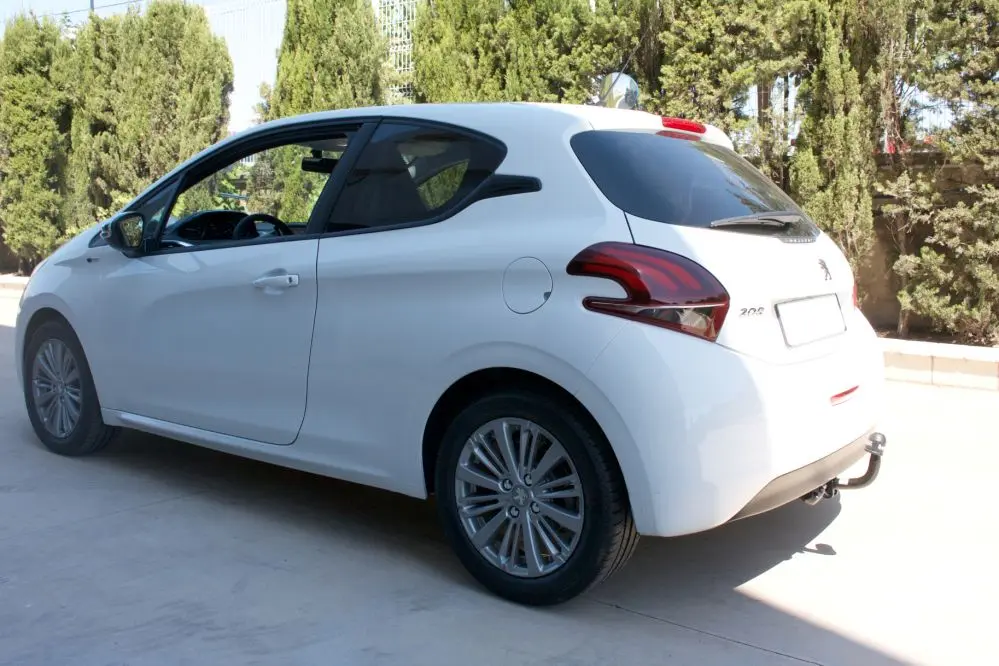 E4727AA-01 Enganche fijo para PEUGEOT 208 - 2.webp