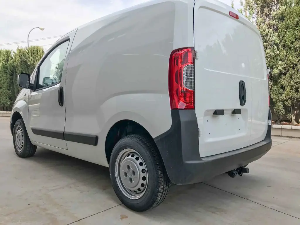 E1222AS-02 Enganche desmontable horizontal para Peugeot Bipper 2008-5.webp