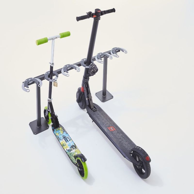 Range 6 Trottinettes sur pied - Mottez B061C6