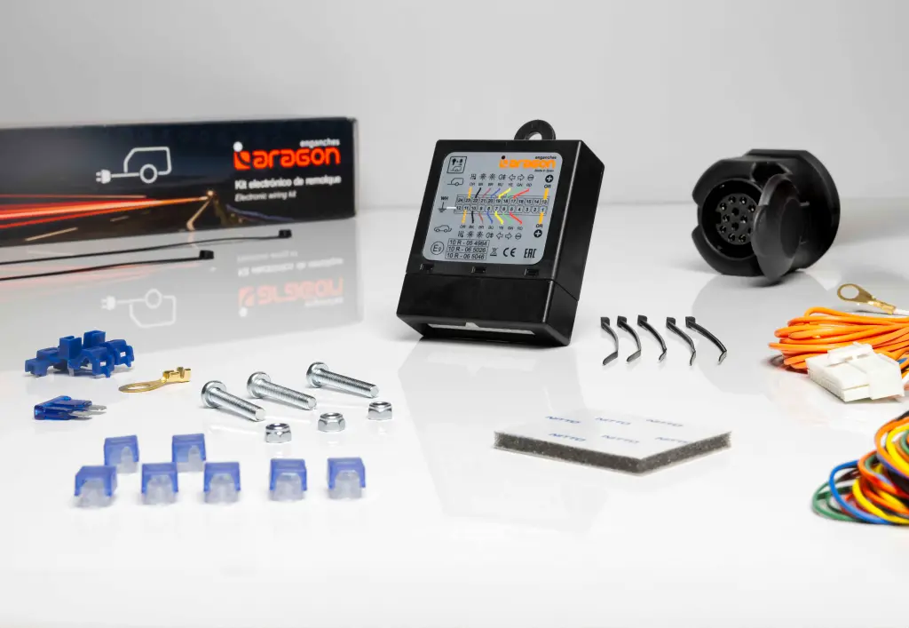 Faisceau Universel 13 broches pour véhicules multiplexés dès 2017 - Aragon Pro 13